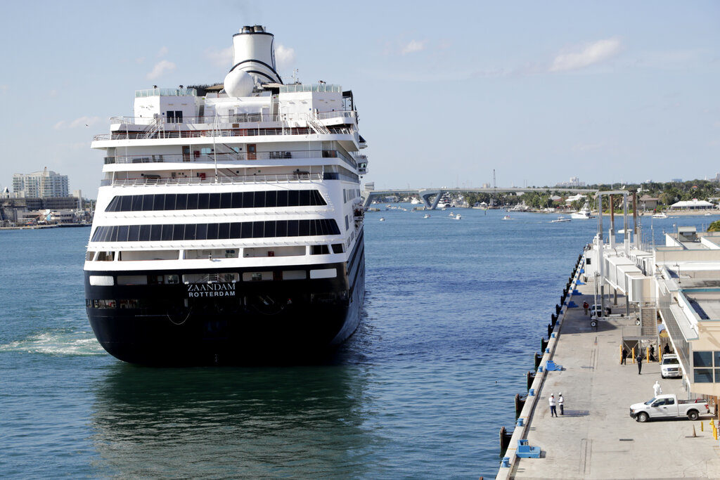 cruceros con coronavirus llegarán a Florida en EE.UU.