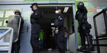 Presidente de El Salvador ordena uso de fuerza letal contra pandilleros