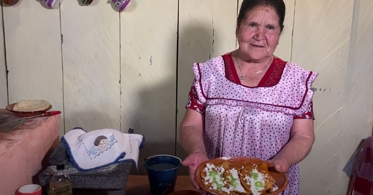 Deliciosas enfrijoladas rancheras al estilo mexicano