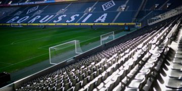 Jefe médico de FIFA no ve posible el pronto regreso del fútbol