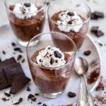 Recetas de postres en vasitos: mousse de chocolate