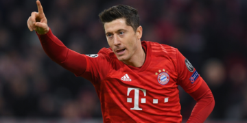 Lewandowski celebra el regreso de la Bundesliga