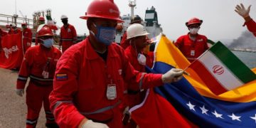 Story Irán producción gasolina venezuela