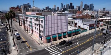 Ni Florida ni el resto del país está preparado para abrir la economía, advierte la congresista estadounidense Donna Shalala