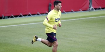 Luis Suárez recibirá la alta médica pronto y podrá ayudar al Barcelona