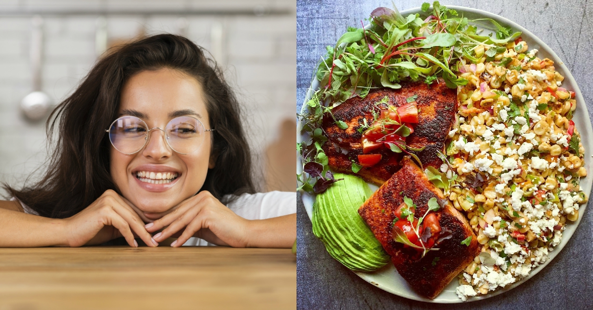 Salmón ahumado y ensalada mexicana: un plato para salir de la rutina
