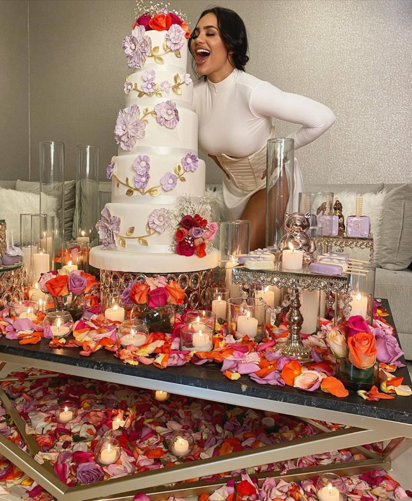 Andrea Valdiri hizo fiesta de cumpleaños y llegó la ‘Patrulla COVID’