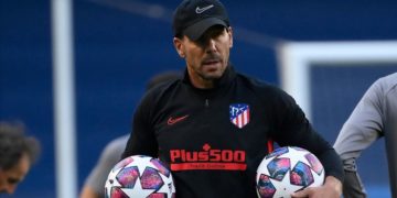 Presidente del Atlético de Madrid da su apoyo a Simeone
