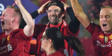 Jürgen Klopp es designado entrenador del año de la Premier League