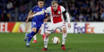 Van de Beek al Manchester United: el fichaje es oficializado
