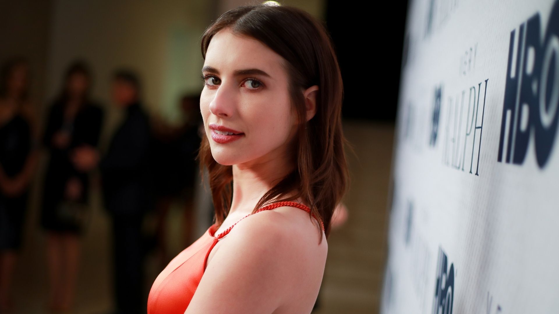 Emma Roberts congeló sus óvulos a los 20 años por miedo a no poder ser madre
